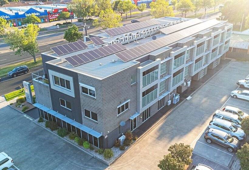 モーテル Bridges On Argyle