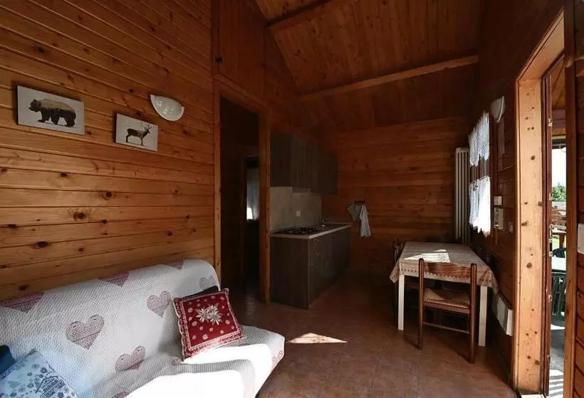 Lomakeskus Villaggio Gofree
