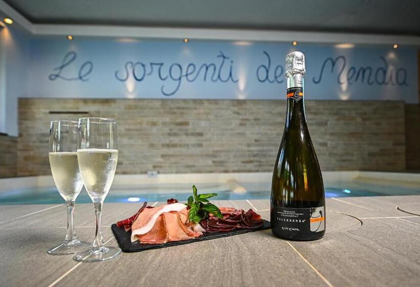 Курорт Villaggio Gofree