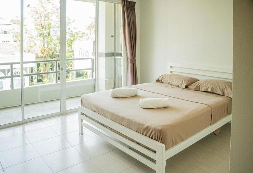 هاستل Zerozeroone