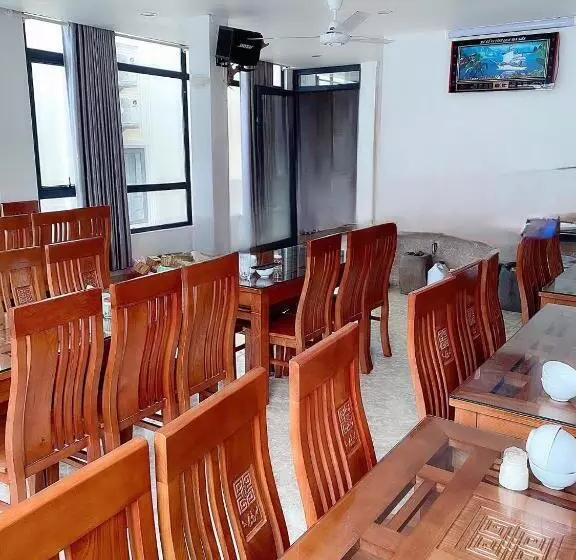 هتل Khách Sạn Anh Thuận
