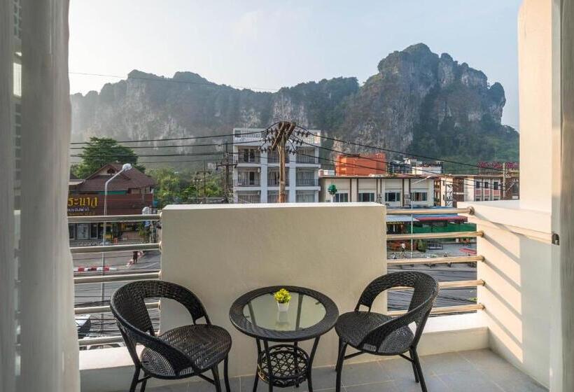 Otter House Aonang Soi 13