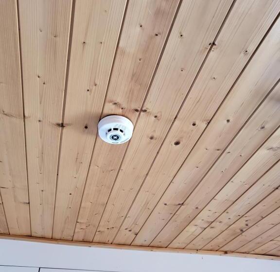 پانسیون Sky Karaoke