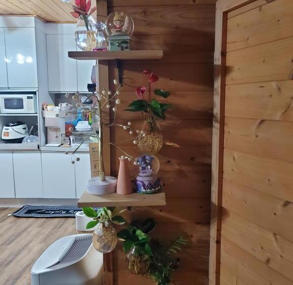 پانسیون Sky Karaoke