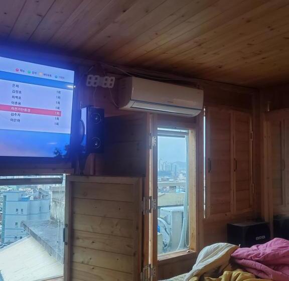 پانسیون Sky Karaoke