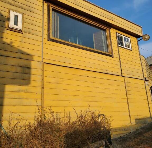 پانسیون Sky Karaoke