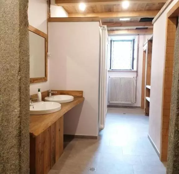 Retkeilymaja Locanda Teggiate