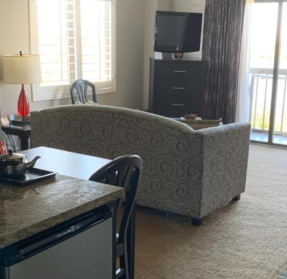 Great Location Studio Pool/lake View Orlando I Drive