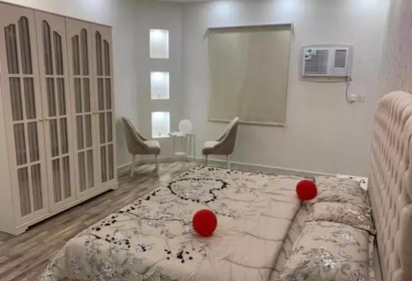 Hotelli استراحة وشاليهات عزيزه