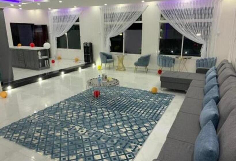 Hotell استراحة وشاليهات عزيزه