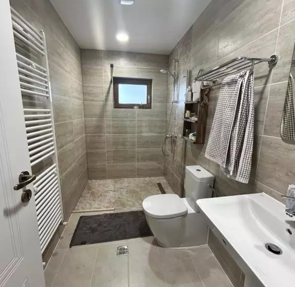 Hotelli Tiarra Mountain Lodge