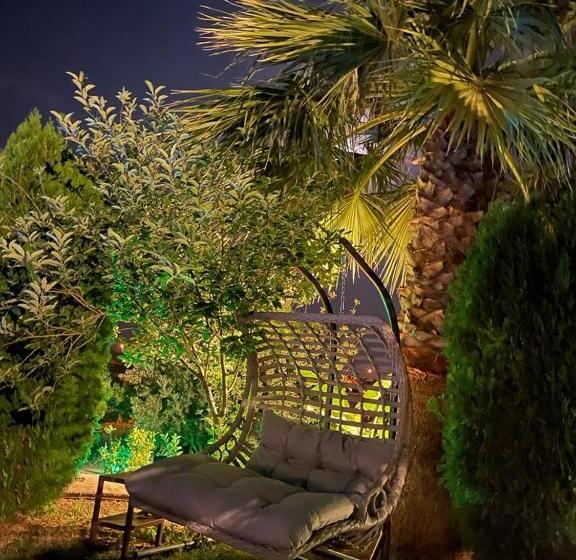 Mavi̇ Rota Buti̇k Otel