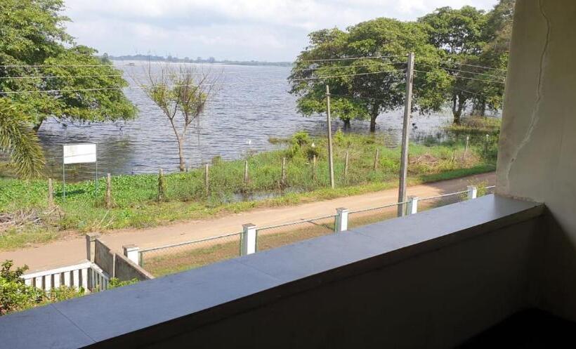 بنسيون Ashok Hotel Anuradhapura