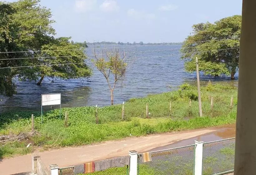 ペンション Ashok Hotel Anuradhapura