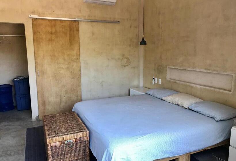 ペンション Casa Taller