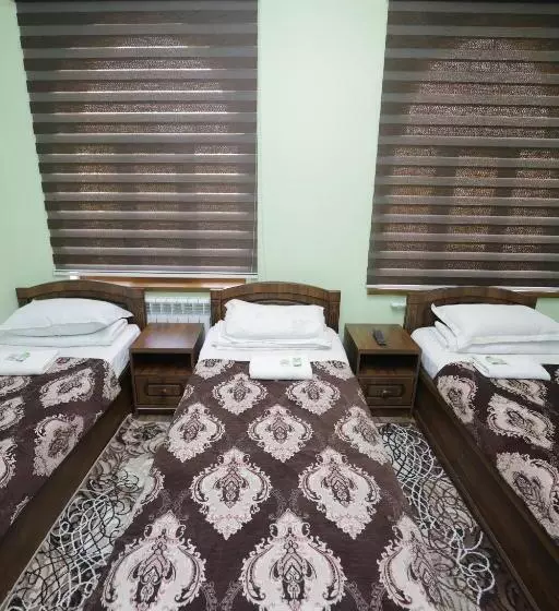پانسیون Guest House Gumbaz Sts
