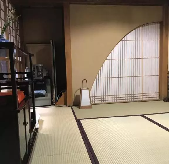 Majatalo 金文堂　kinbundo