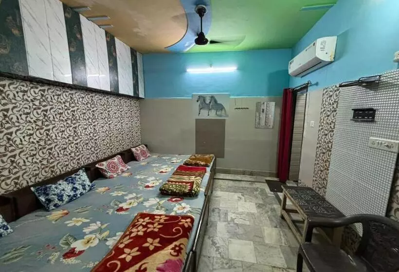 Majatalo Matushri Guest House