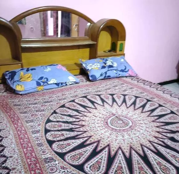 Majatalo Shuklahomestay
