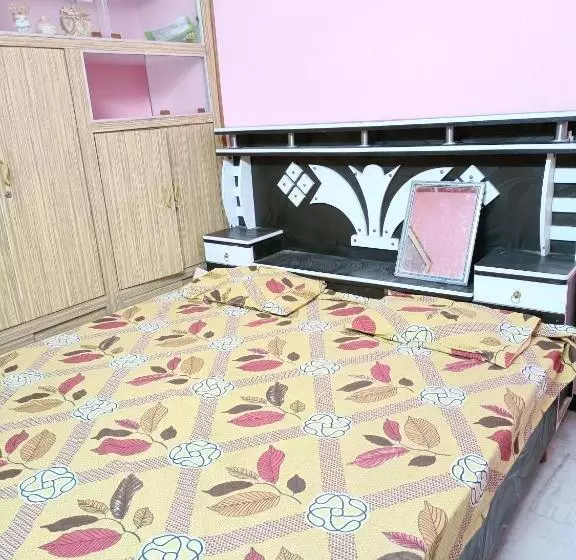 Majatalo Shuklahomestay