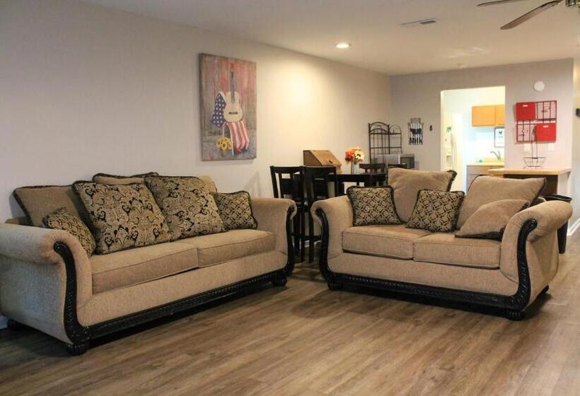 Пансион The Guest House