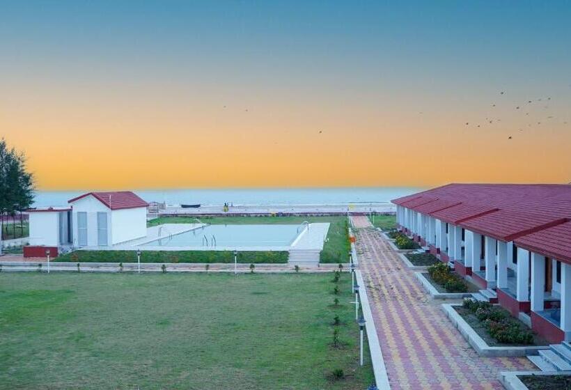 Resort Tarangamala On Beach