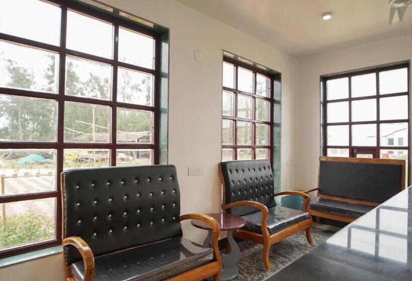 Resort Tarangamala On Beach