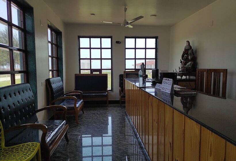 Resort Tarangamala On Beach