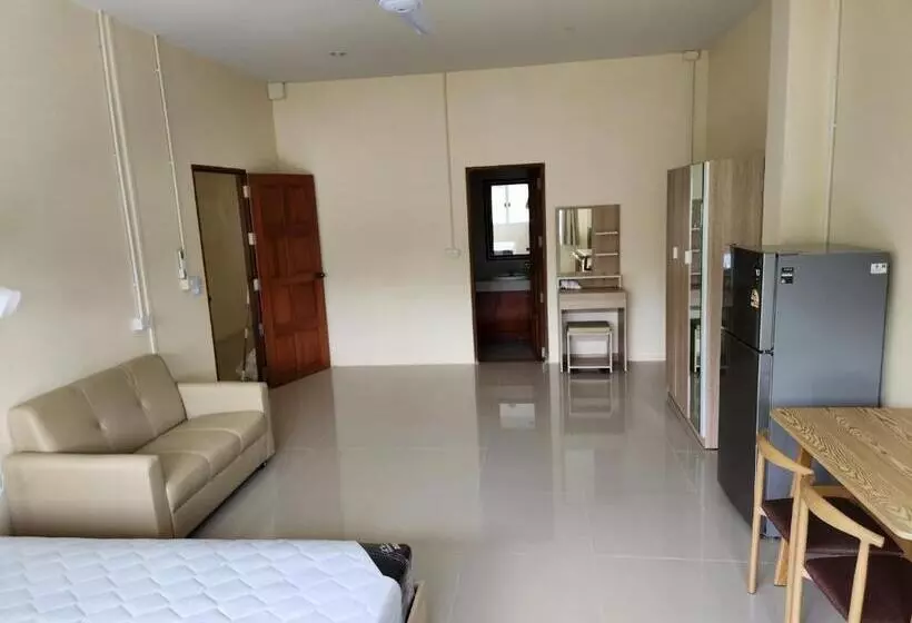 ユースホステル Skypearl Guesthouse & Pub