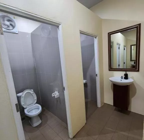 ユースホステル Skypearl Guesthouse & Pub