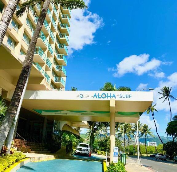 Condohotel 2 Blocks From Waikiki Beach