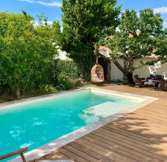 Aamiaismajoitus (B&B) Les Alyscamps