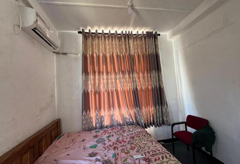 Bed and Breakfast Ravan Holiday Inn