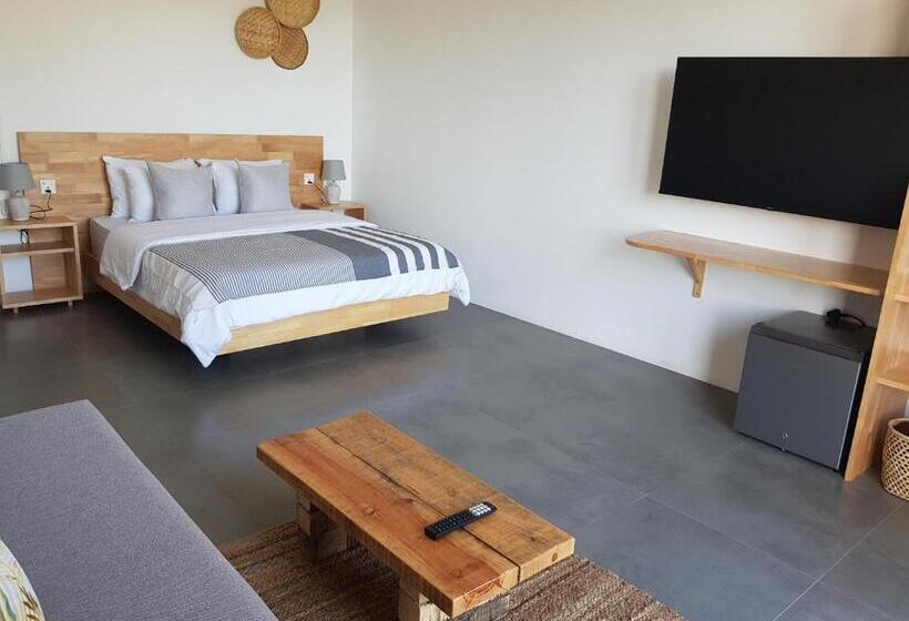 تختخواب و صبحانه Villas Rocher   Junior Suite 3b