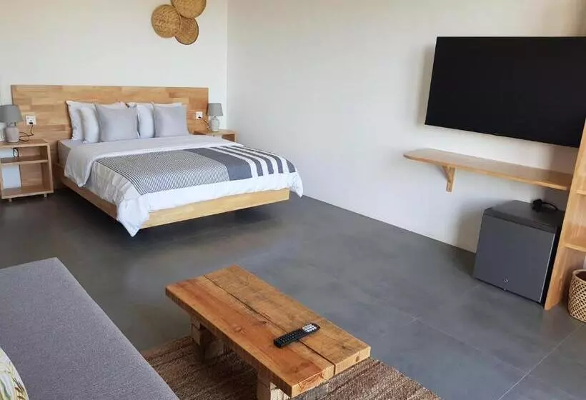 تختخواب و صبحانه Villas Rocher   Junior Suite 3b