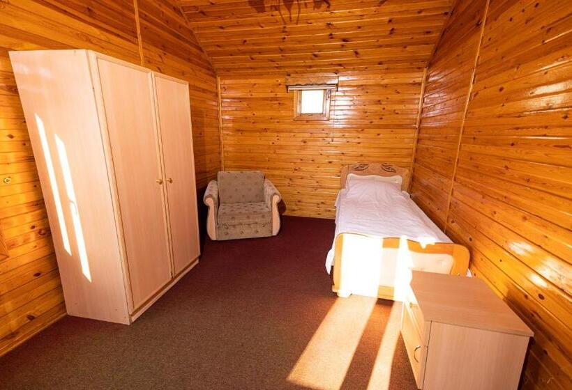 هتل Cənnət Məkən Göygöl