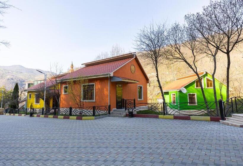 هتل Cənnət Məkən Göygöl