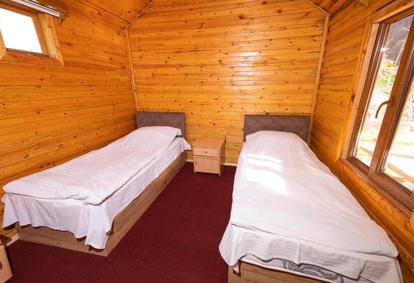 هتل Cənnət Məkən Göygöl