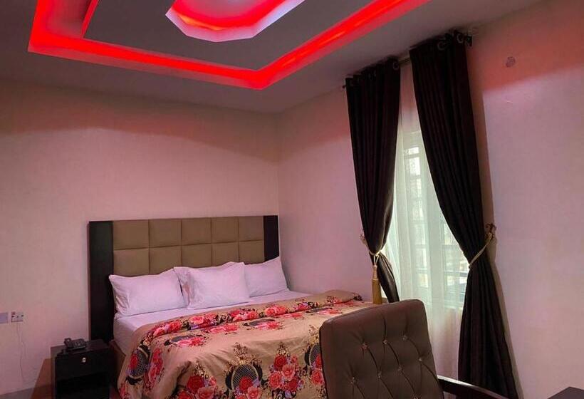 هتل Diamond Castle