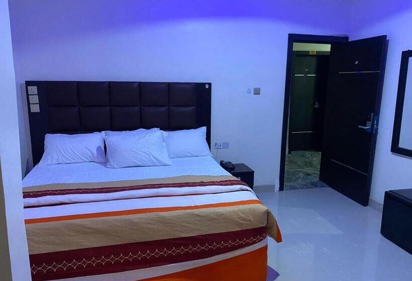 هتل Diamond Castle