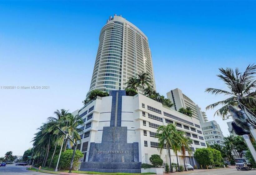 호텔 Fontainebleau Miami Beach