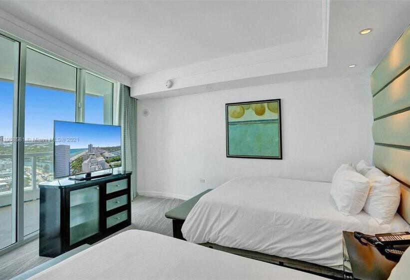 호텔 Fontainebleau Miami Beach