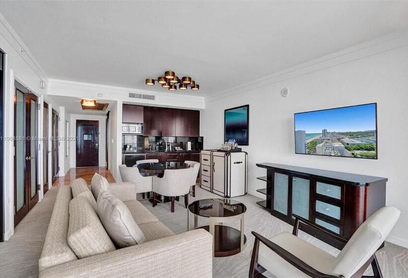 호텔 Fontainebleau Miami Beach