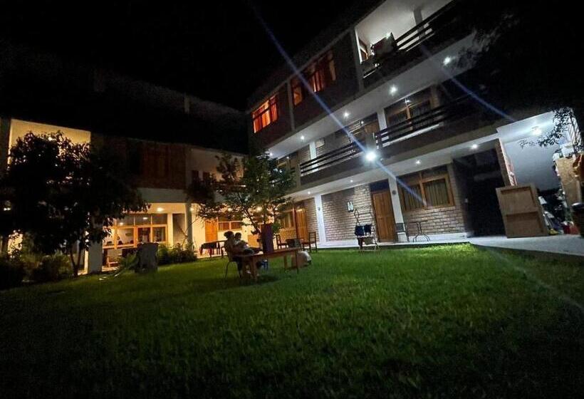 ホテル La Fogata Del Sur