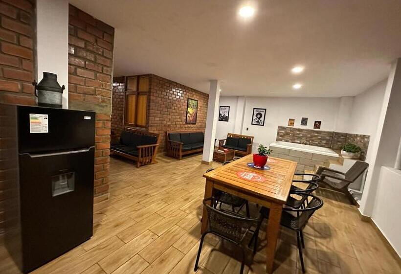 ホテル La Fogata Del Sur