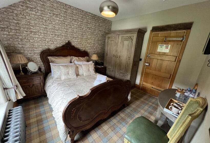 ホテル The Bridge House Restaurant And