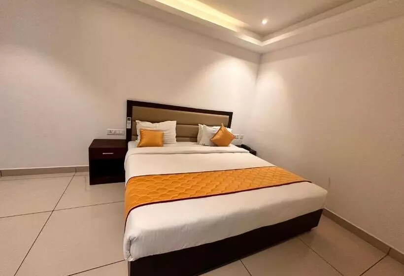 Luxe Hotel Thekkady
