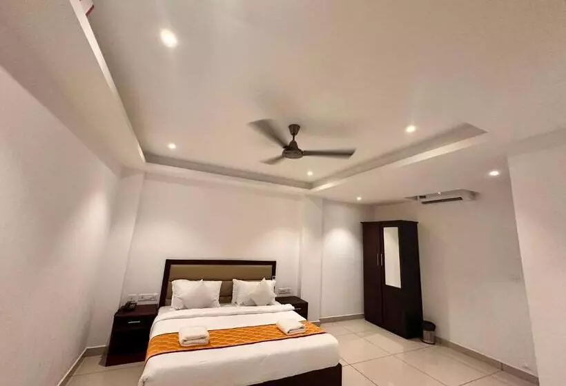 Luxe Hotel Thekkady