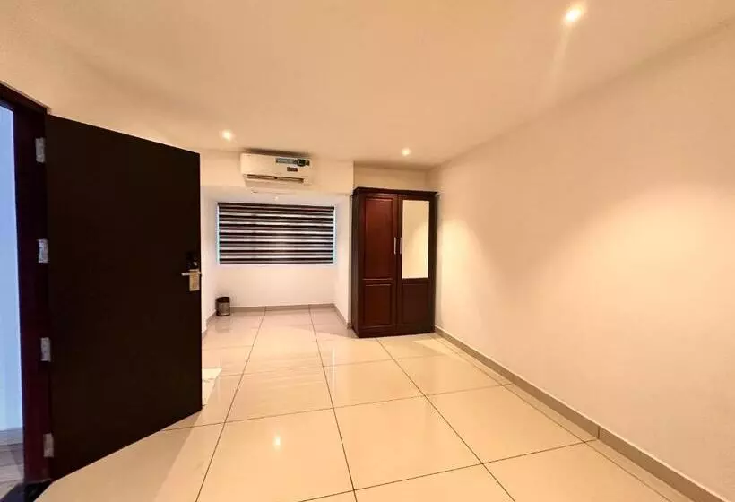 Luxe Hotel Thekkady