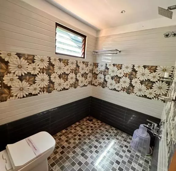Luxe Hotel Thekkady
